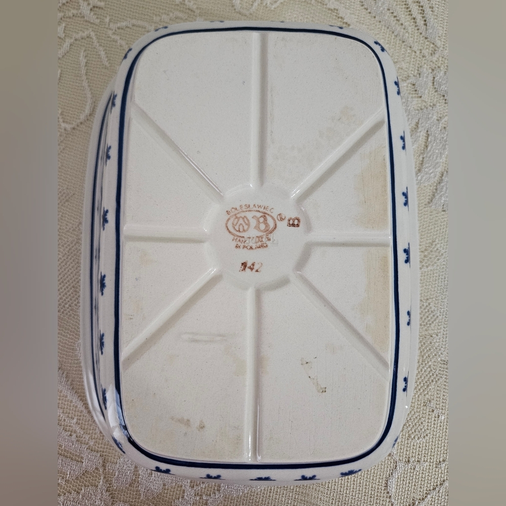 Boleslawiec Polish Pottery Oblong Serving Dish with Snowflakes & Pine Trees - Picture 3 of 9